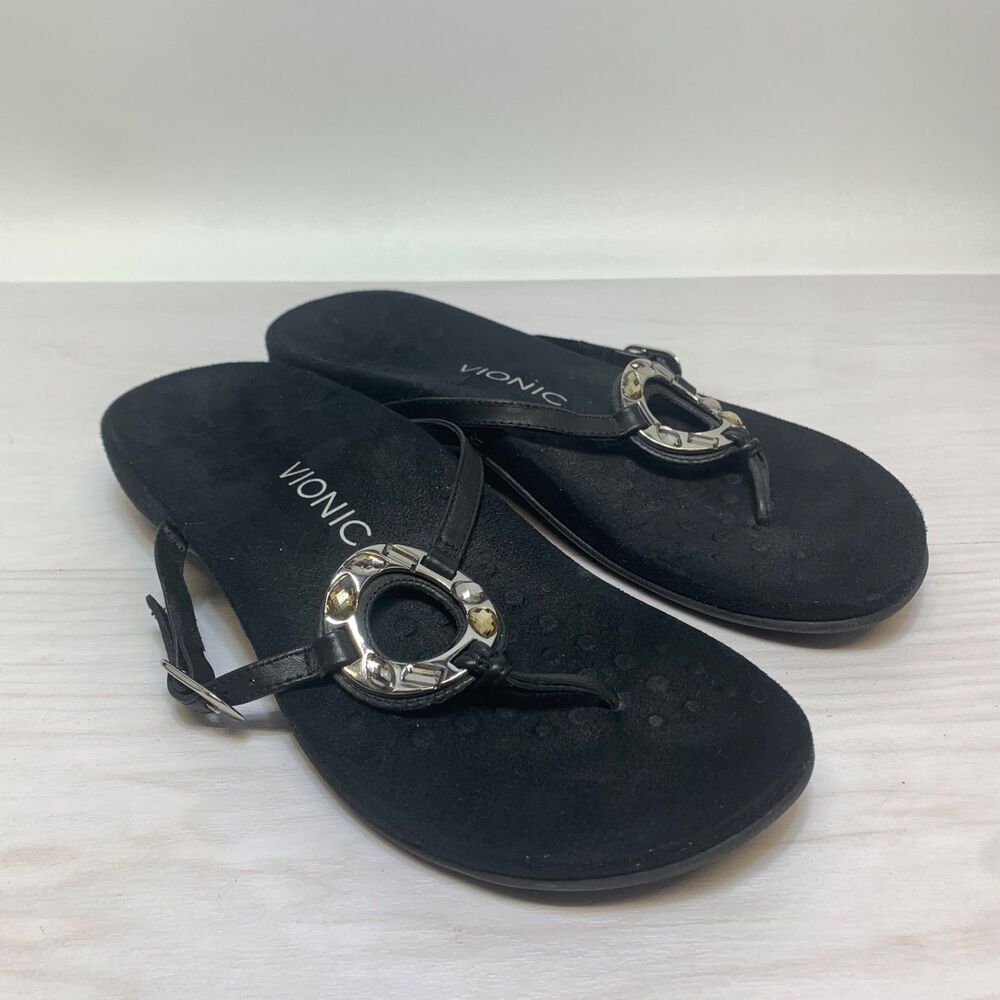 VIONIC Ricci black leather thong sandals size 8 with metal Circle detail